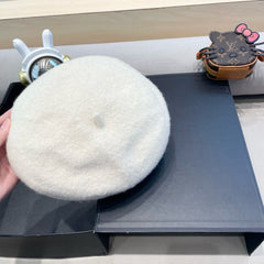 BERET HAT IN WHITE WOOL 430079