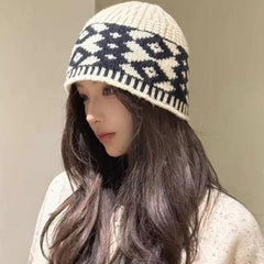 BEANIE HAT IN WHITE MIX BLACK WOOL 431697