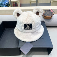 BUCKET HAT IN WHITE  WOOL AND LAMB FUR 434940