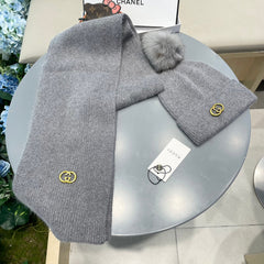 SET SCARF AND HAT IN DOVE GRAY CASHMERE 436241