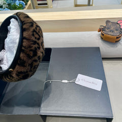 BAKER BOY HAT IN CHOCOLATE BROWN MINK FUR 438090