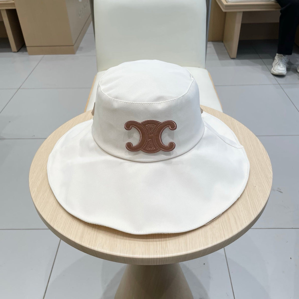 CELINE 25S BUCKET HAT 735013 IN IVORY