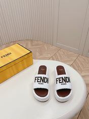 FENDI SIGNATURE WEDGE PLATFORM 6 CM IN WHITE FIBRE WITH BROWN EMBROIDERED LOGO