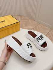 FENDI SIGNATURE WEDGE PLATFORM 6 CM IN WHITE FIBRE WITH BROWN EMBROIDERED LOGO