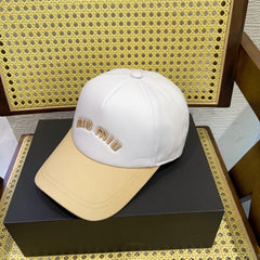 MM BASEBALL CAP IN WHITE MIX BEIGE FABRIC WITH LOGO EMBROIDERY