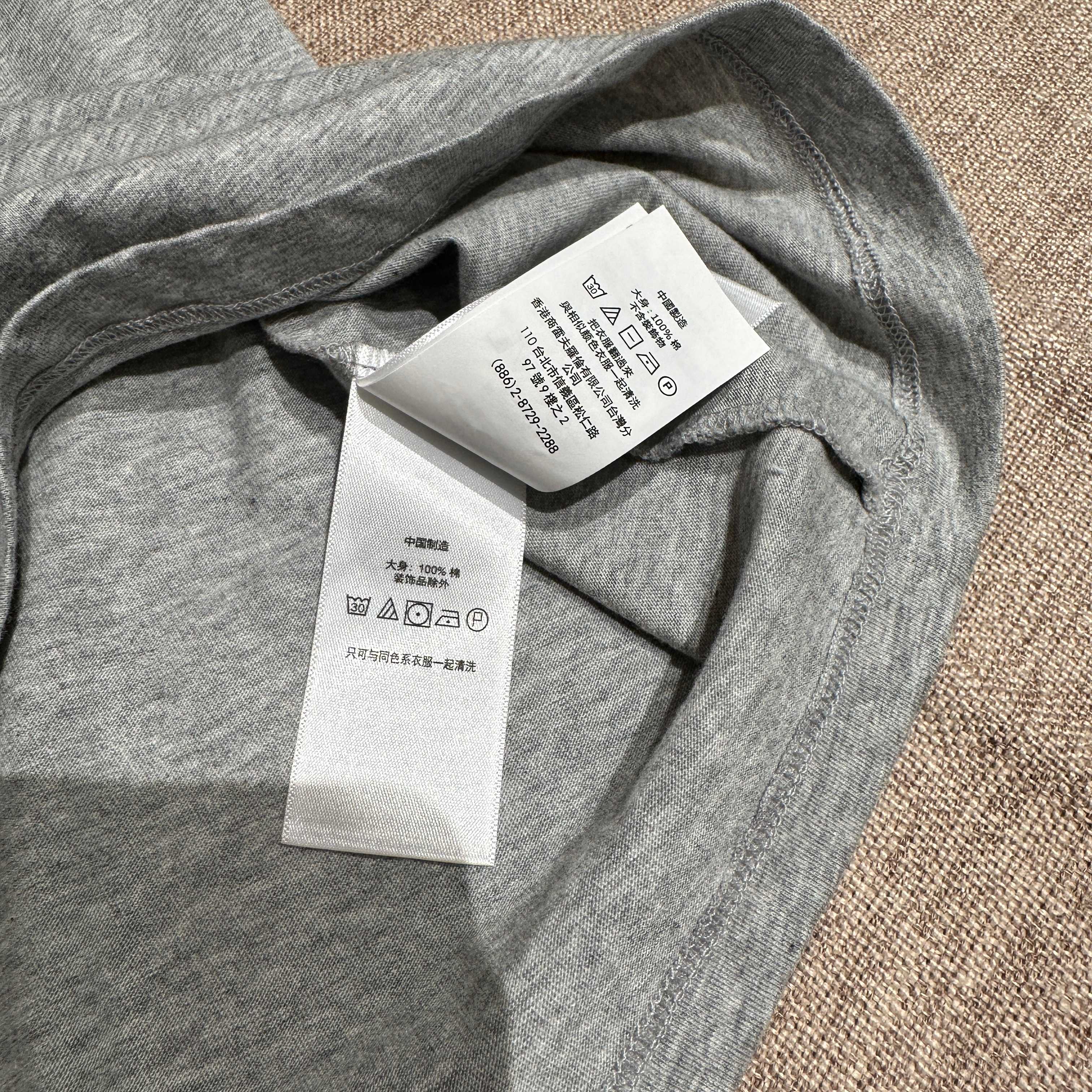 RALPH LAUREN V-NECK T-SHIRT 274064