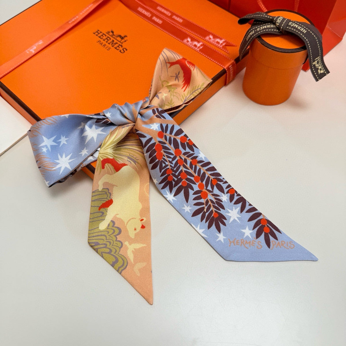 HERMES 25S SILK NECKERCHIEF 86 IN SILK 714350