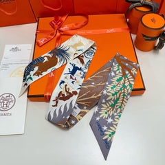 HERMES 25S SILK NECKERCHIEF 86 IN SILK 714356