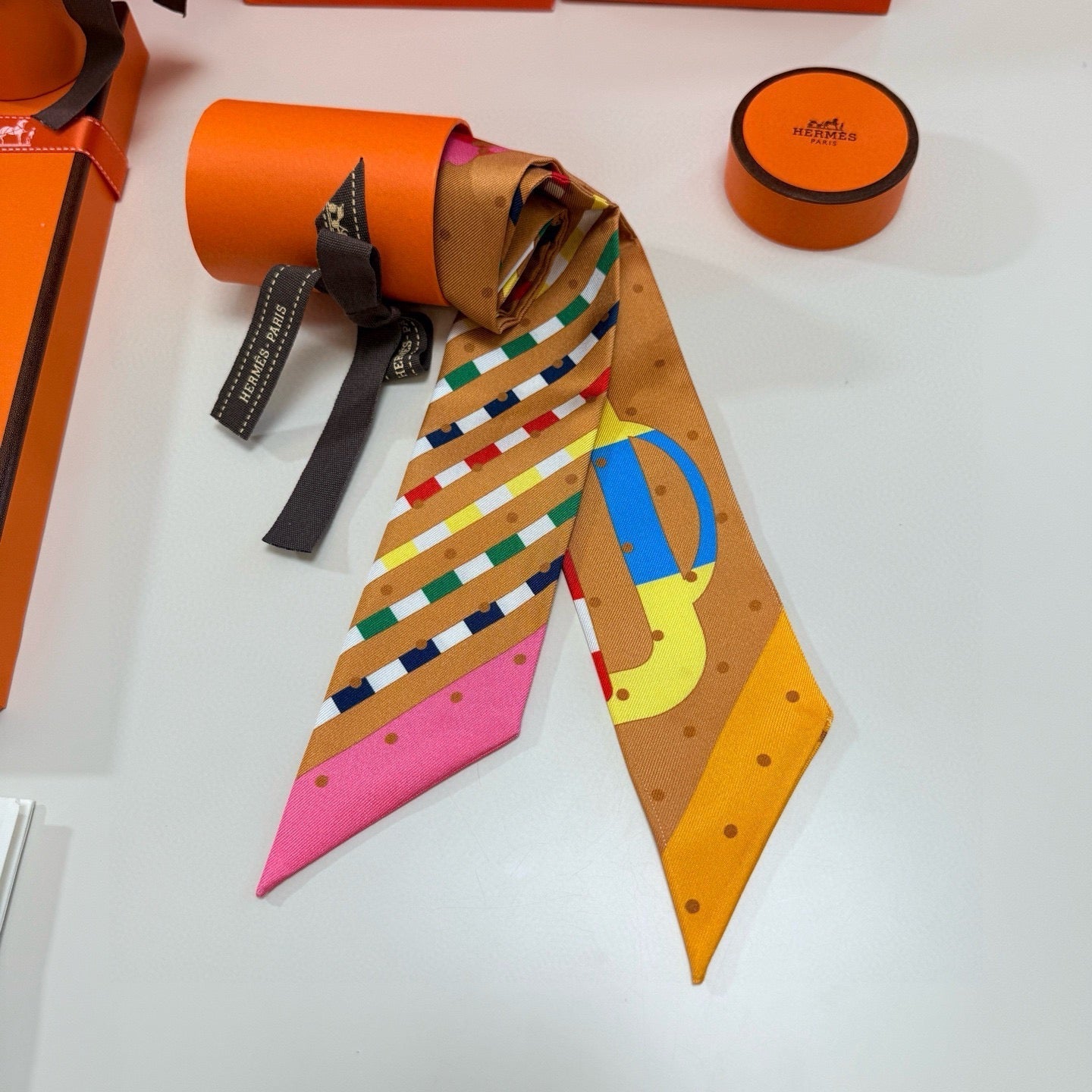 HERMES 25S SCARF TWILLY 86 IN SILK 987339