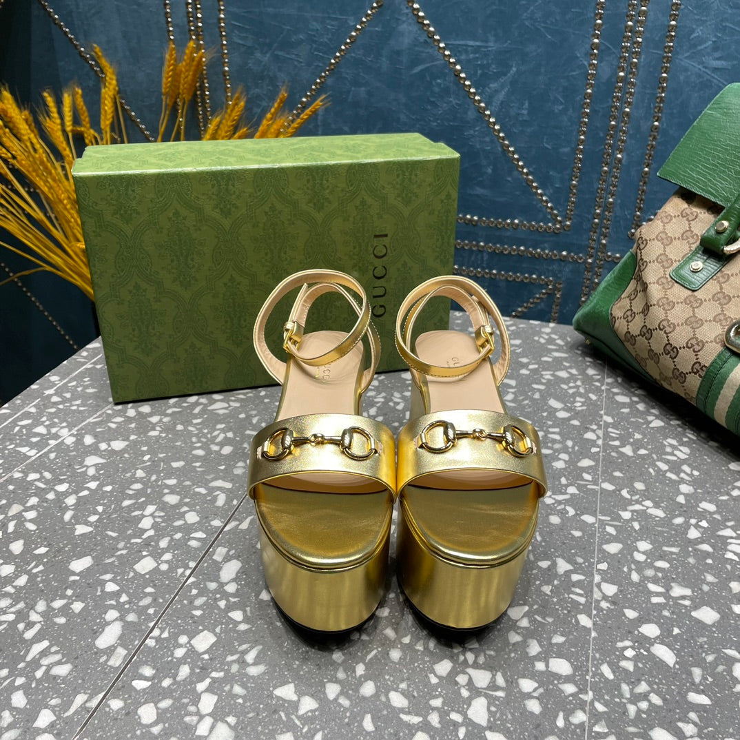 GG HORSEBIT FLATFORM SANDAL METALLIC GOLD CALFSKIN
