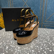 ALAIA WEDGE PUMP 15 CM IN BLACK LAMBSKIN AND BEIGE RUBBER