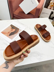 TWO-STRAP SANDALS IN CHESTNUT BROWN CALFSKIN
