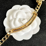 CHANEL 26S CHANEL LETTER LOGO CHAIN NECKLACE IN GOLD METAL WITH CC CHARM 630063