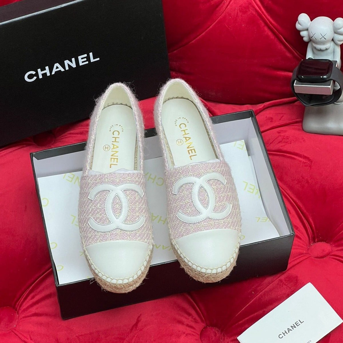 WOVEN LOAFERS IN LIGHT PINK FABRIC