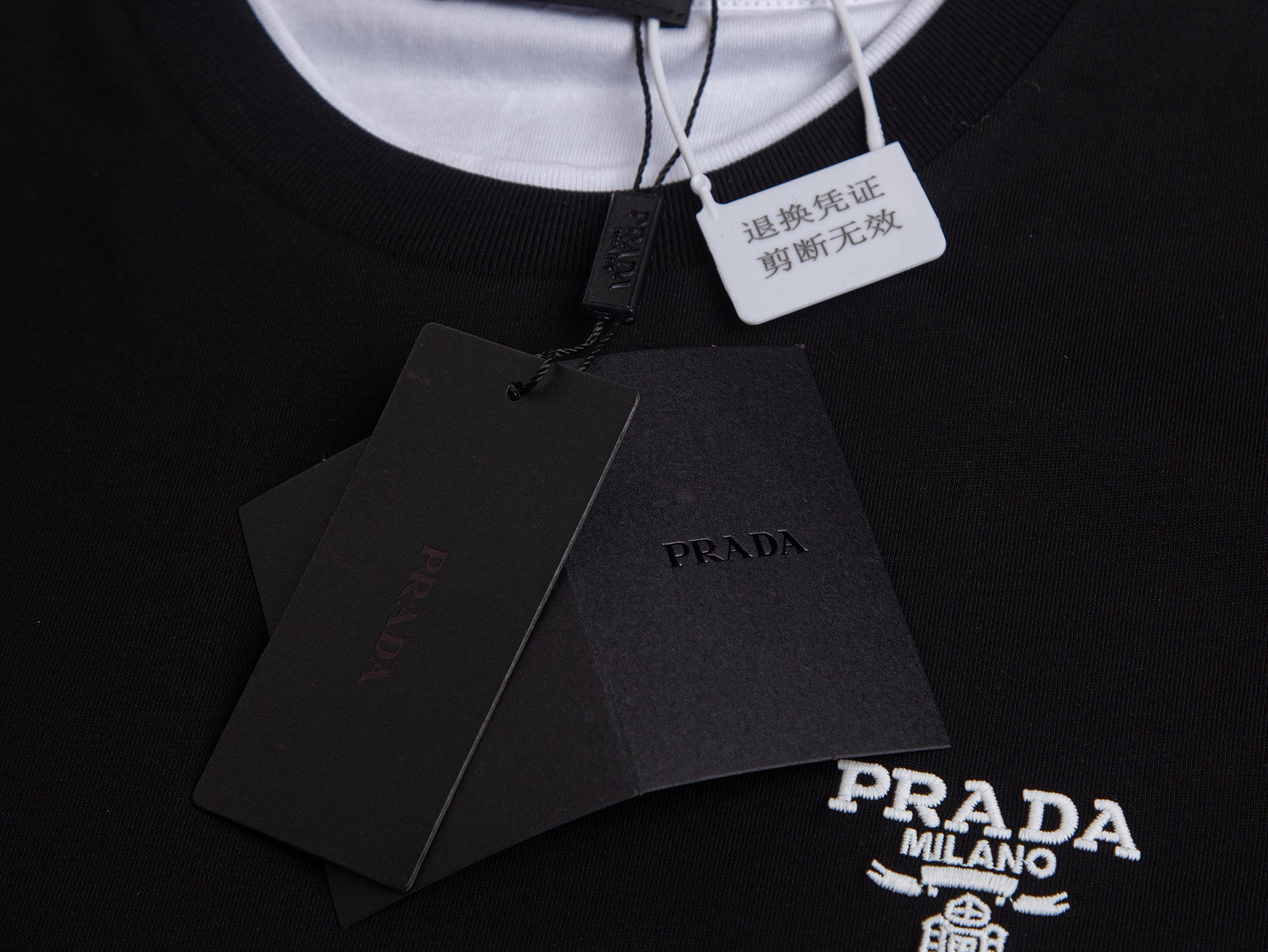 PRADA 26S T-SHIRT 765
