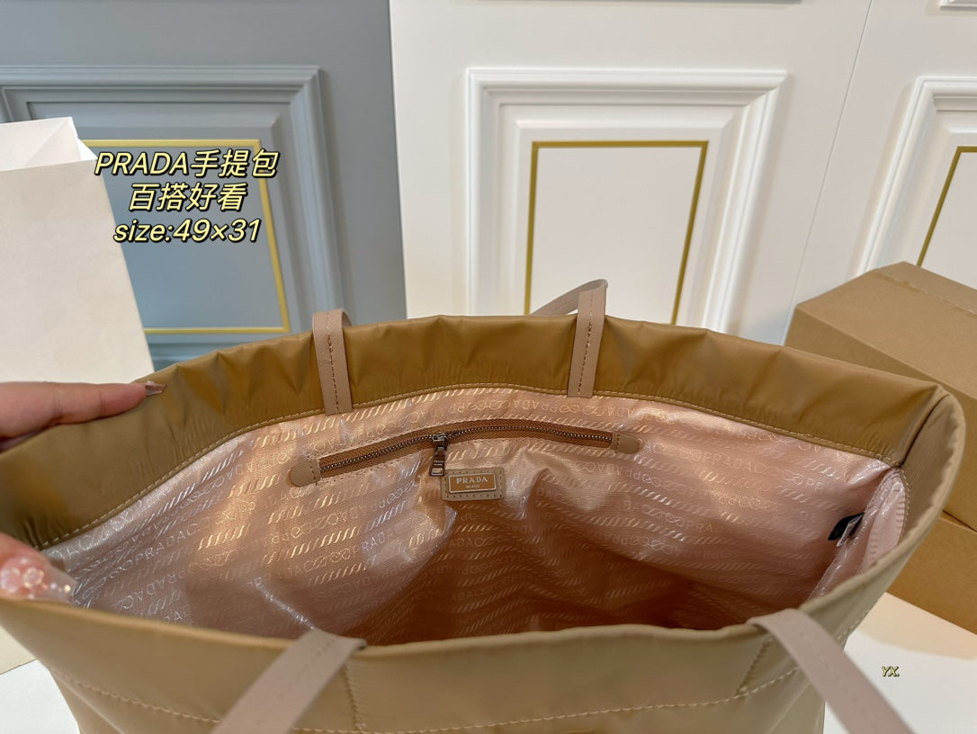 PRA 49 TOTE BAG IN CAMEL BROWN RE-NYLON