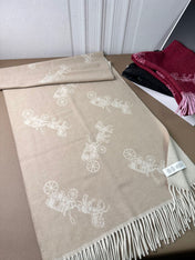 HORSE & CARRIAGE PRINT SCARF 195 CM IN BEIGE WOOL 375241