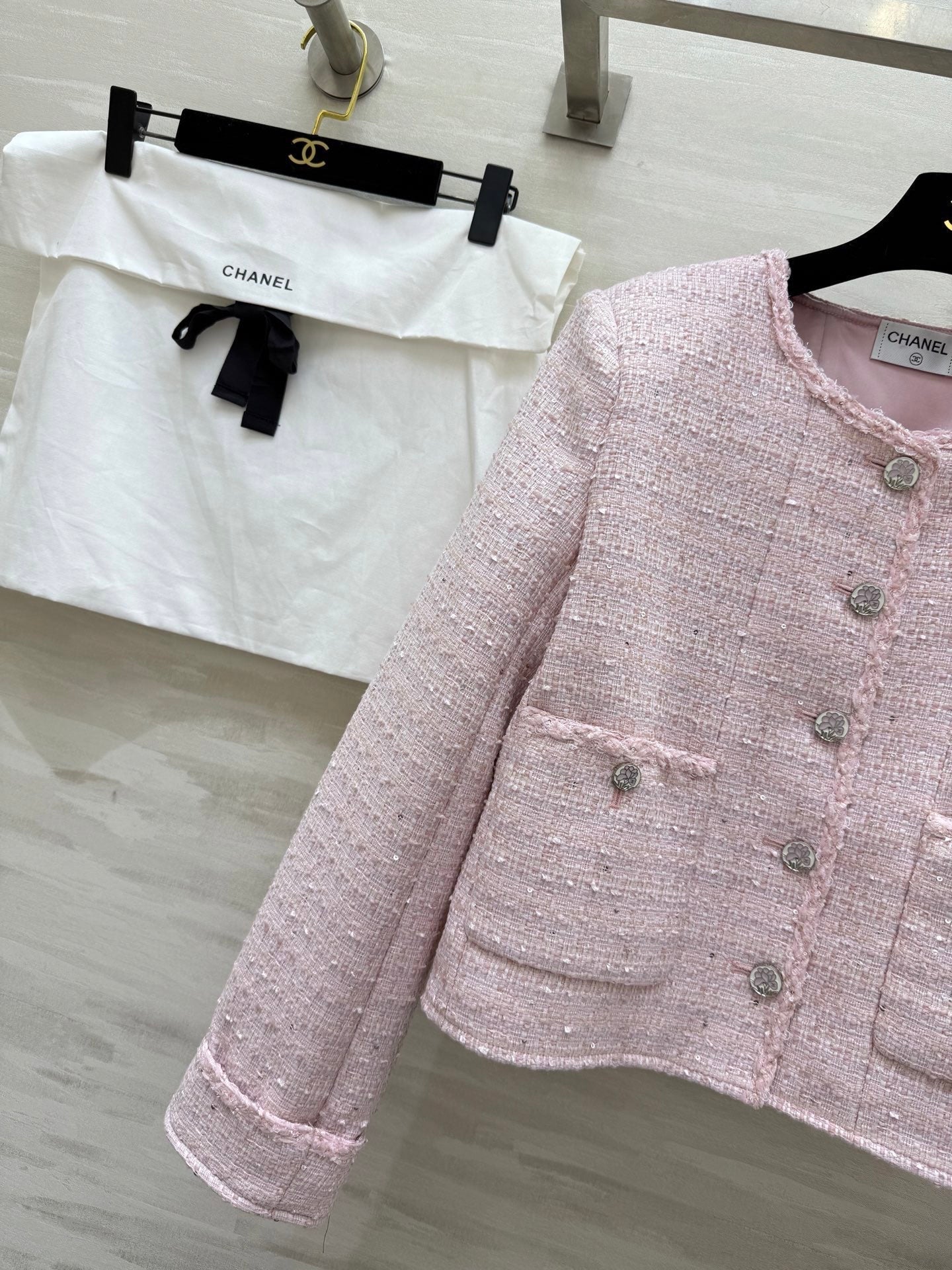 CHANEL 25S TWEED JACKET 635