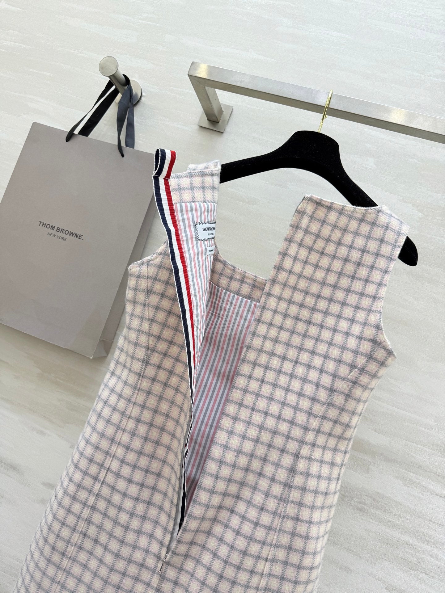 THOM 26S DRESS STYLE 29