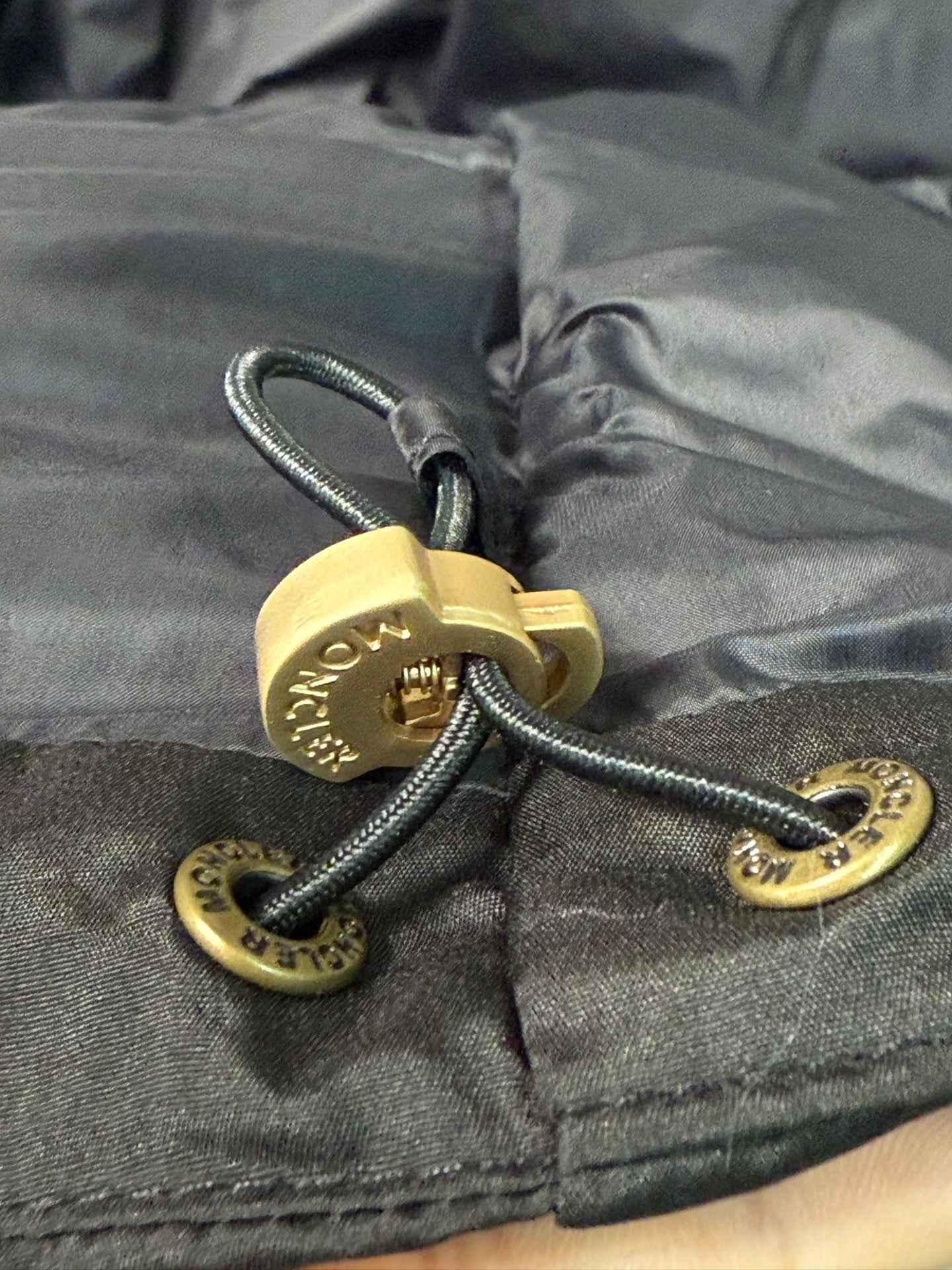 MONCLER 25S SQUARE-QUILTED DOWN JACKET 430