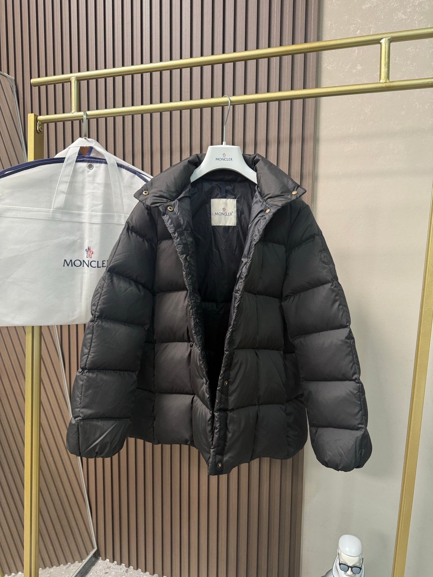 MONCLER 25S SQUARE-QUILTED DOWN JACKET 430