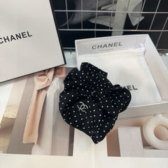 BLACK DOT FABRIC SCRUNCHIE 418926