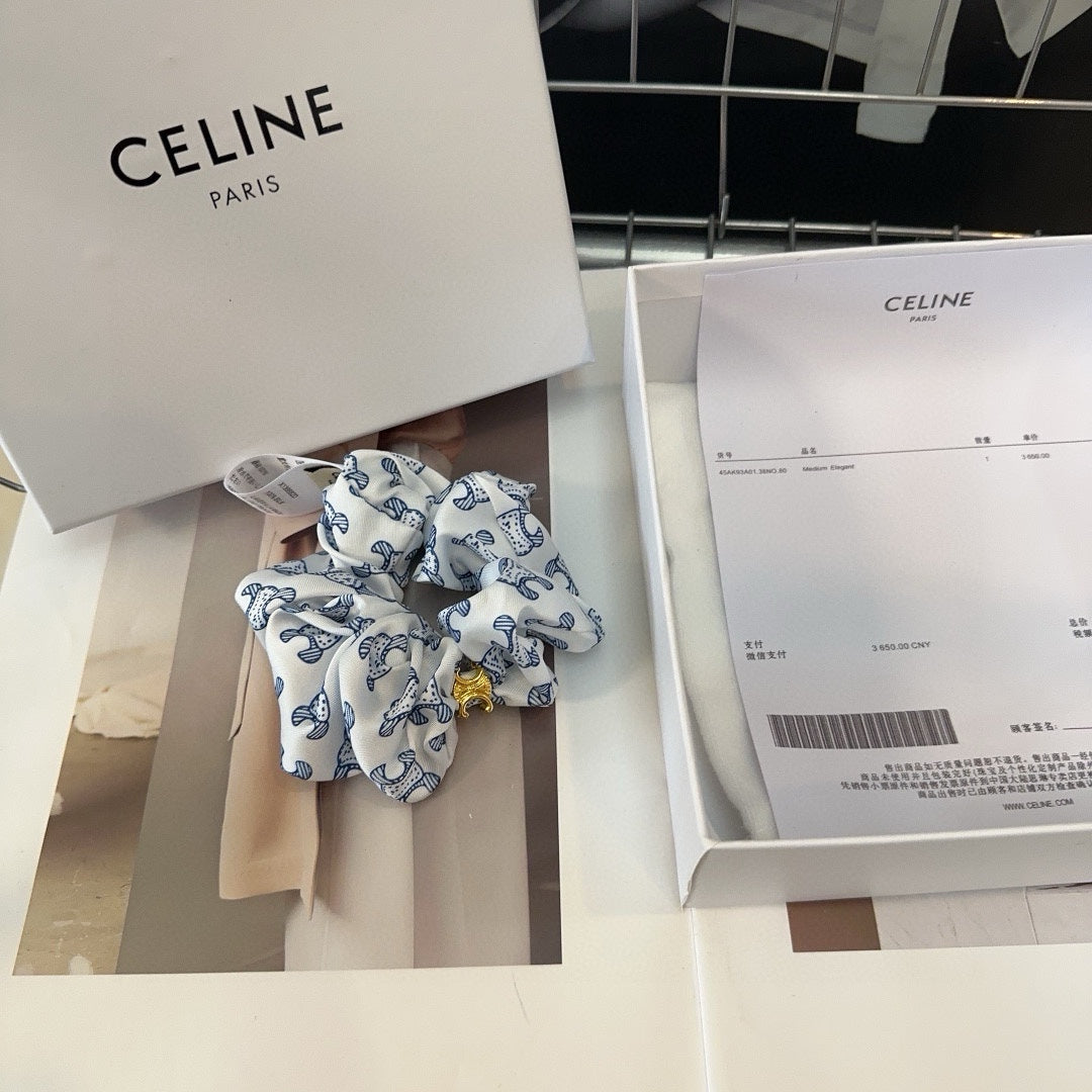 WHITE MIX CLASSIC BLUE SILK SCRUNCHIE 420676