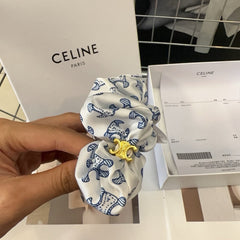 WHITE MIX CLASSIC BLUE SILK SCRUNCHIE 420676