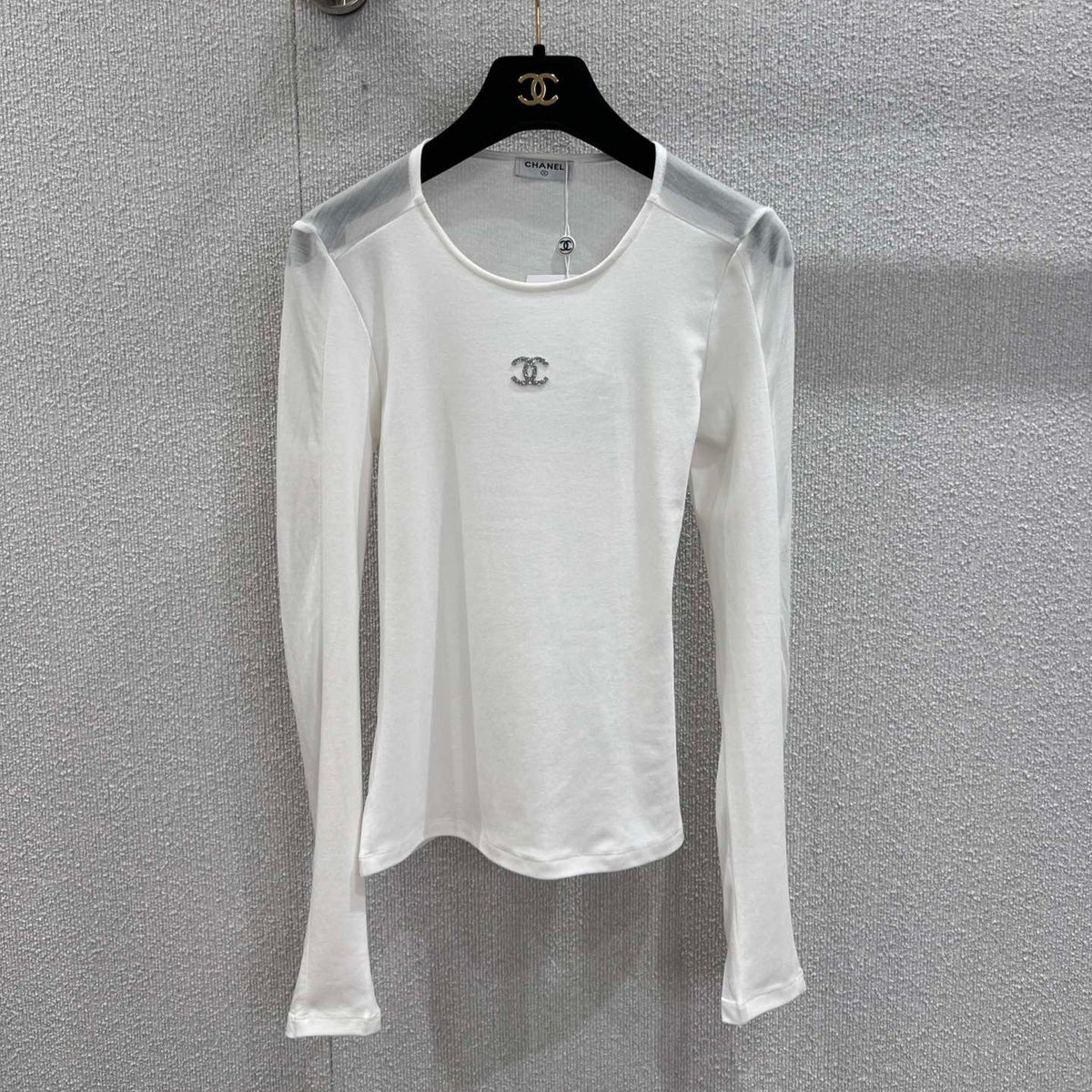 CHANEL 25S LONG-SLEEVE T-SHIRT STYLE 122