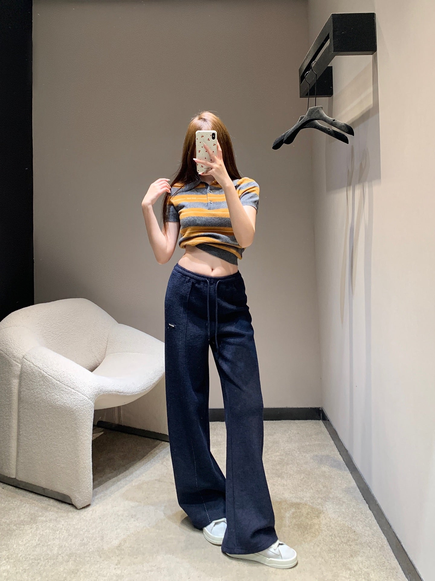MIUMIU WIDE-LEG PANTS STYLE 656