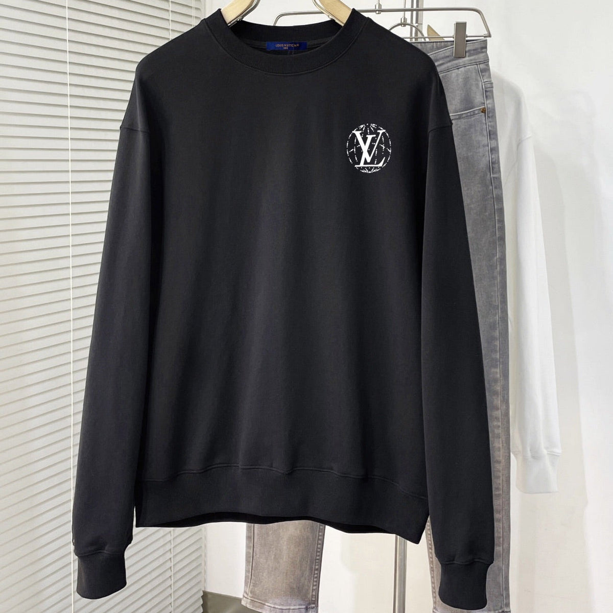 LV SWEATER BLACK COTTON FABRIC 239600