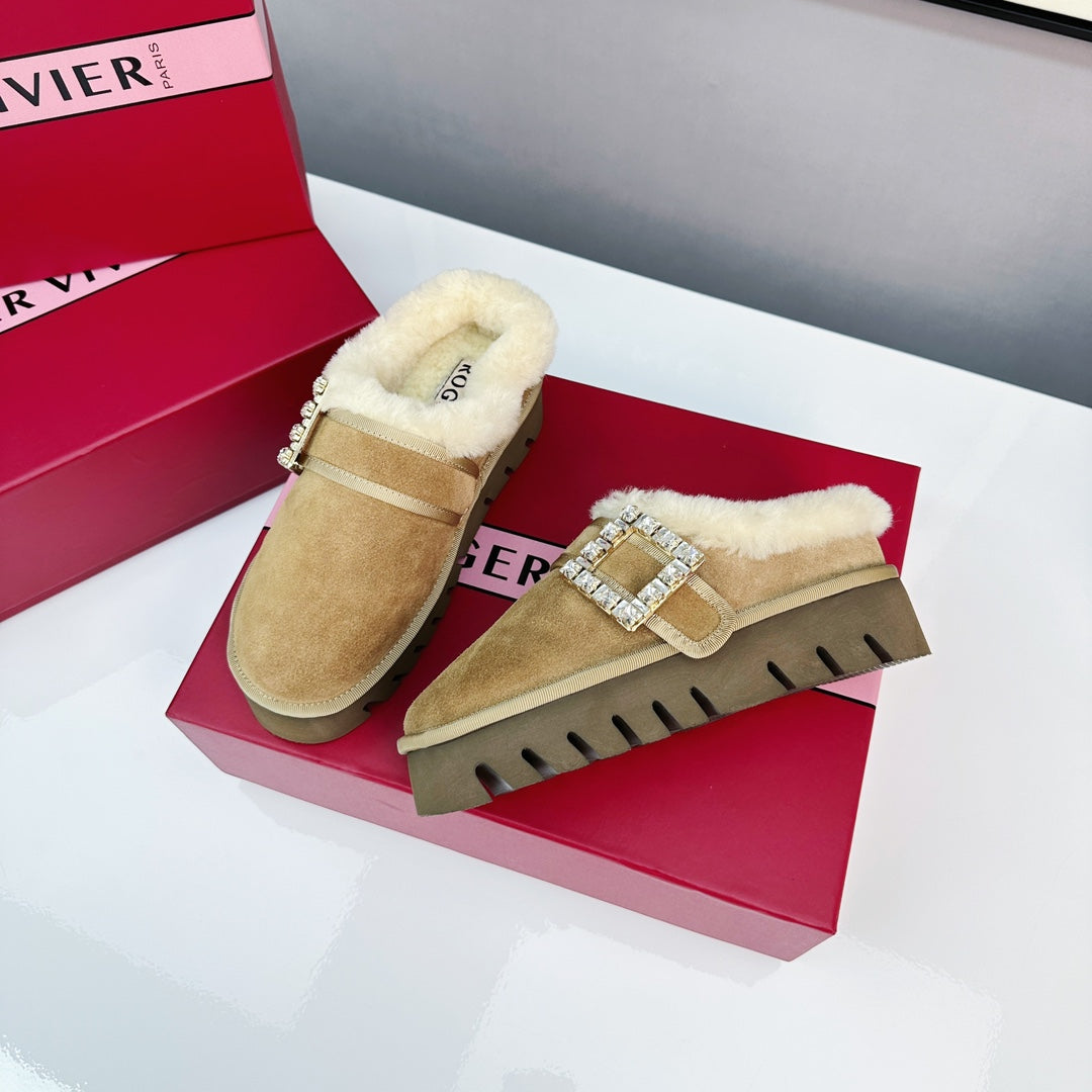 VIV WINTER PLATFORM MULES IN BROWN SUEDE