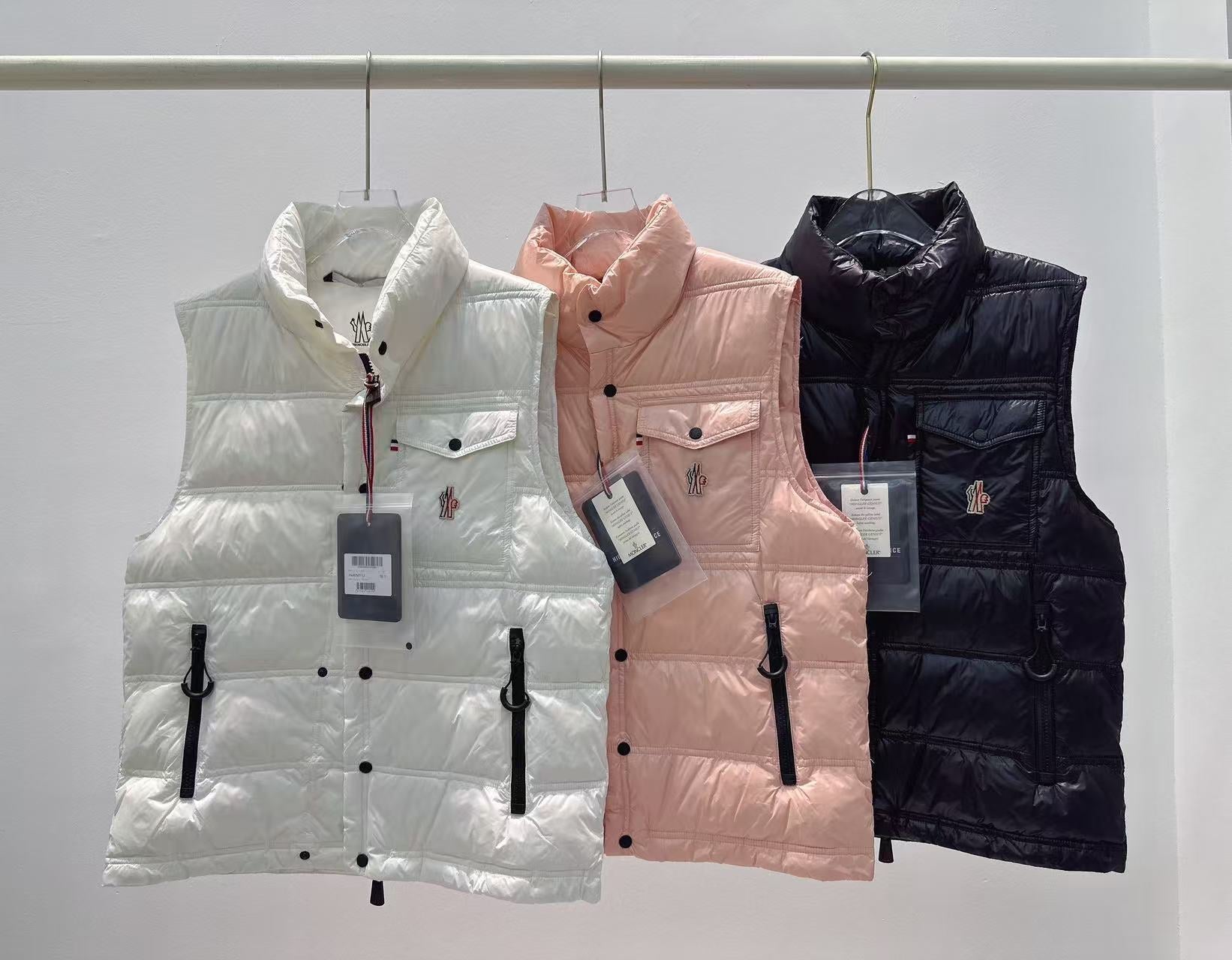 MONCLER 25S DOWN VEST IN PINK 033