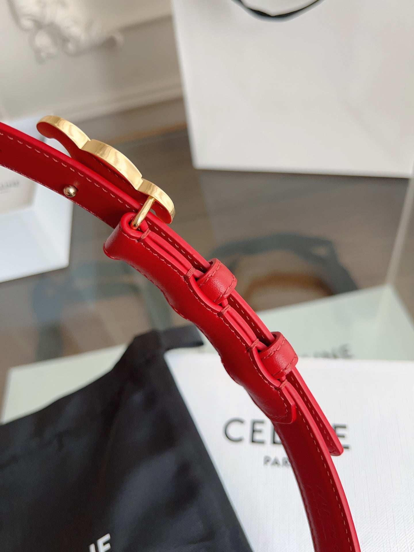 TRIOMPHE BELT 24MM IN RED CALFSKIN WITH GOLD BUCKLE