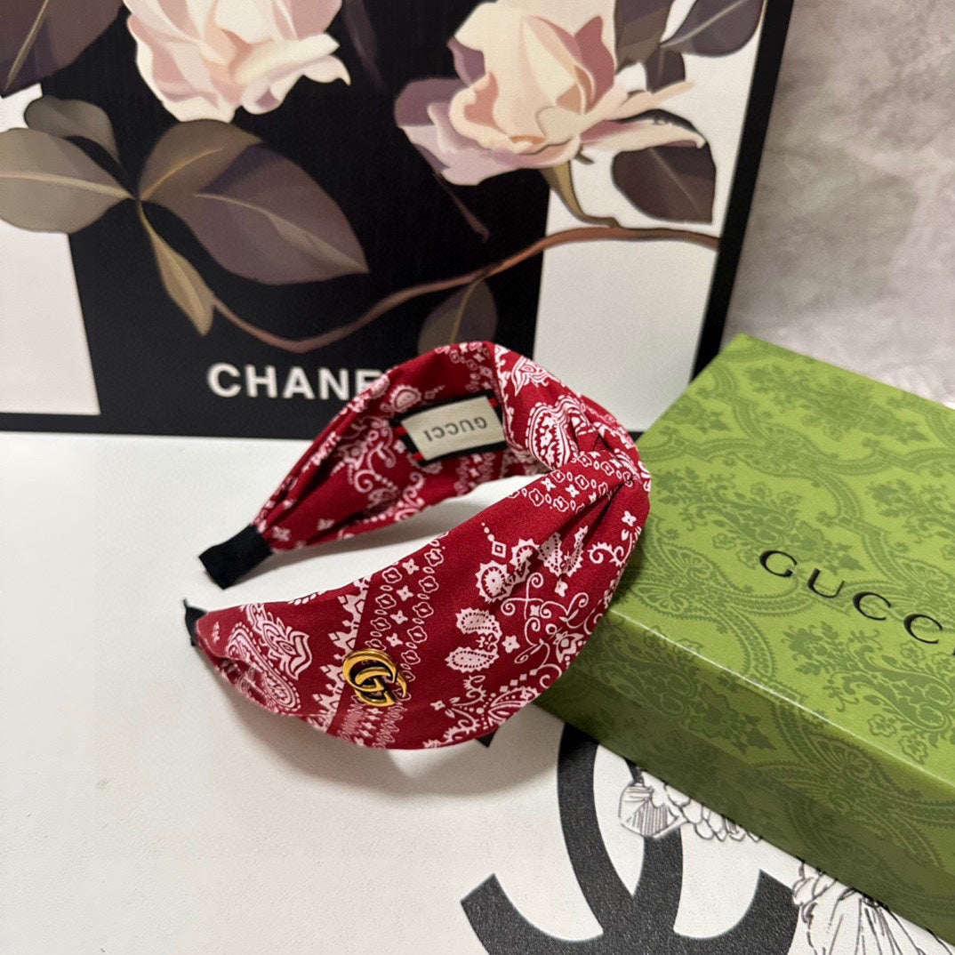 HAIRBAND IN RED AND WHITE PATTERN FABRIC 299346