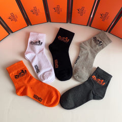 LOW-CUT SOCKS 379055 (1 BOX)