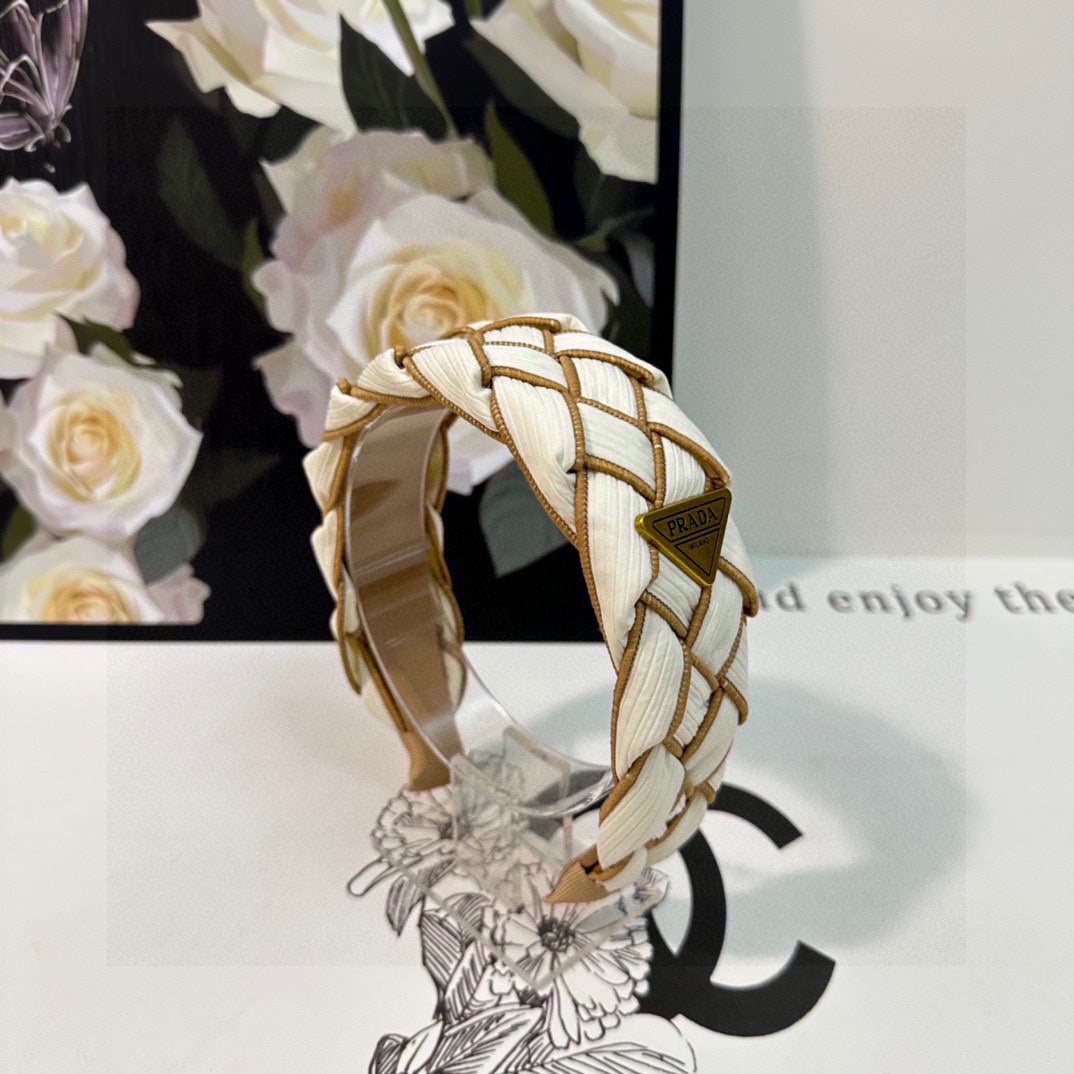 BRAIDED HEADBAND IN WHITE AND CIDER BROWN TRIM FABRIC 381460