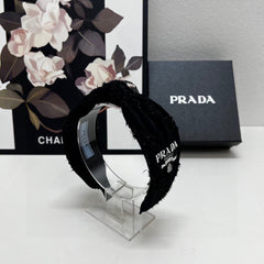 HAIRBAND IN BLACK FABRIC 381468