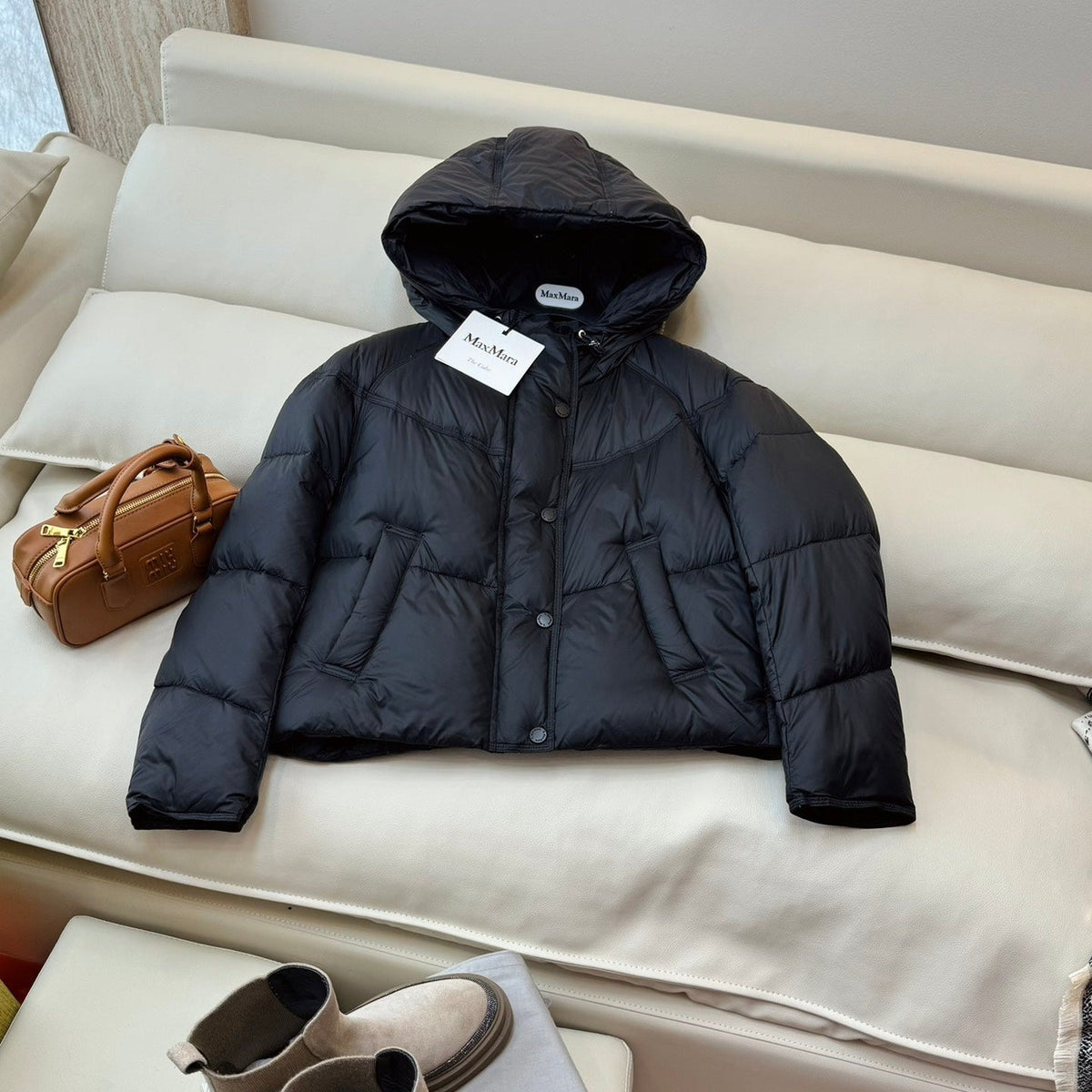 MAX MARA 25S SHORT DOWN JACKET 089