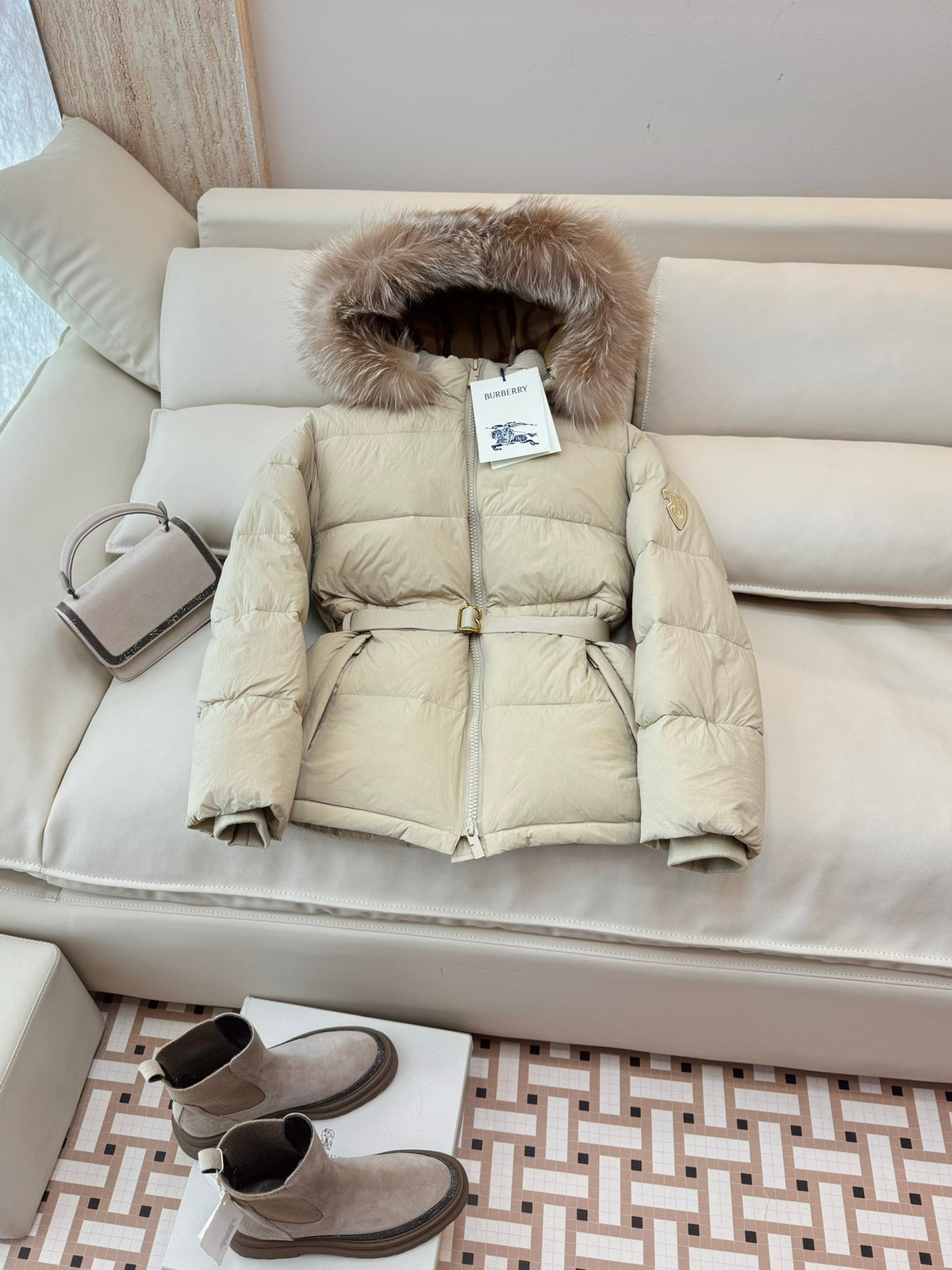 BURBERRY 25S DOWN JACKET 338