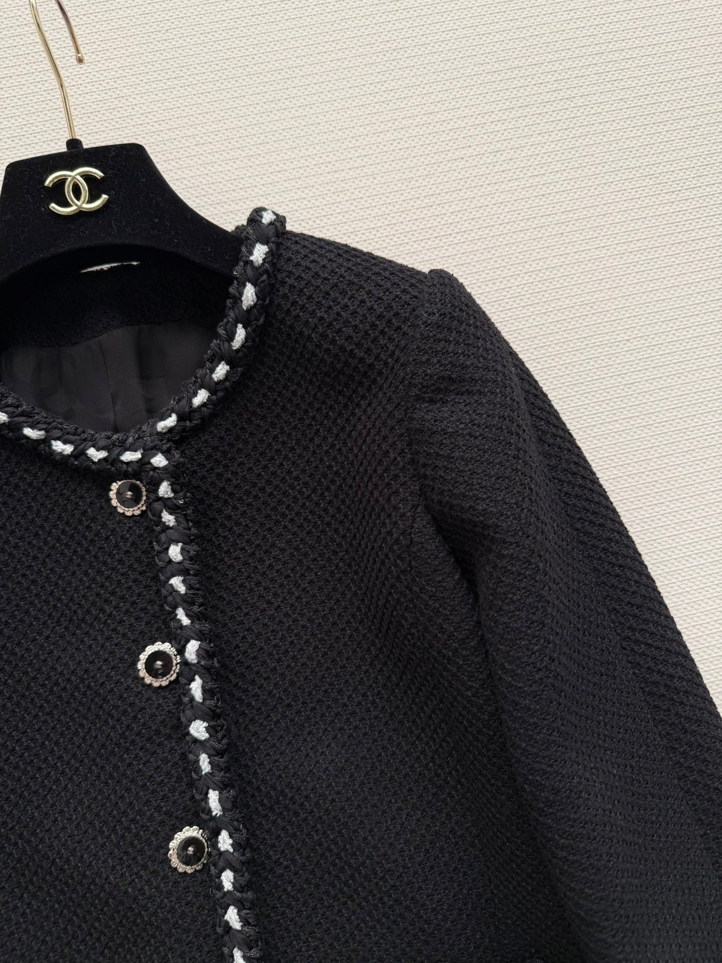 CHANEL 26S CREWNECK JACKET 703