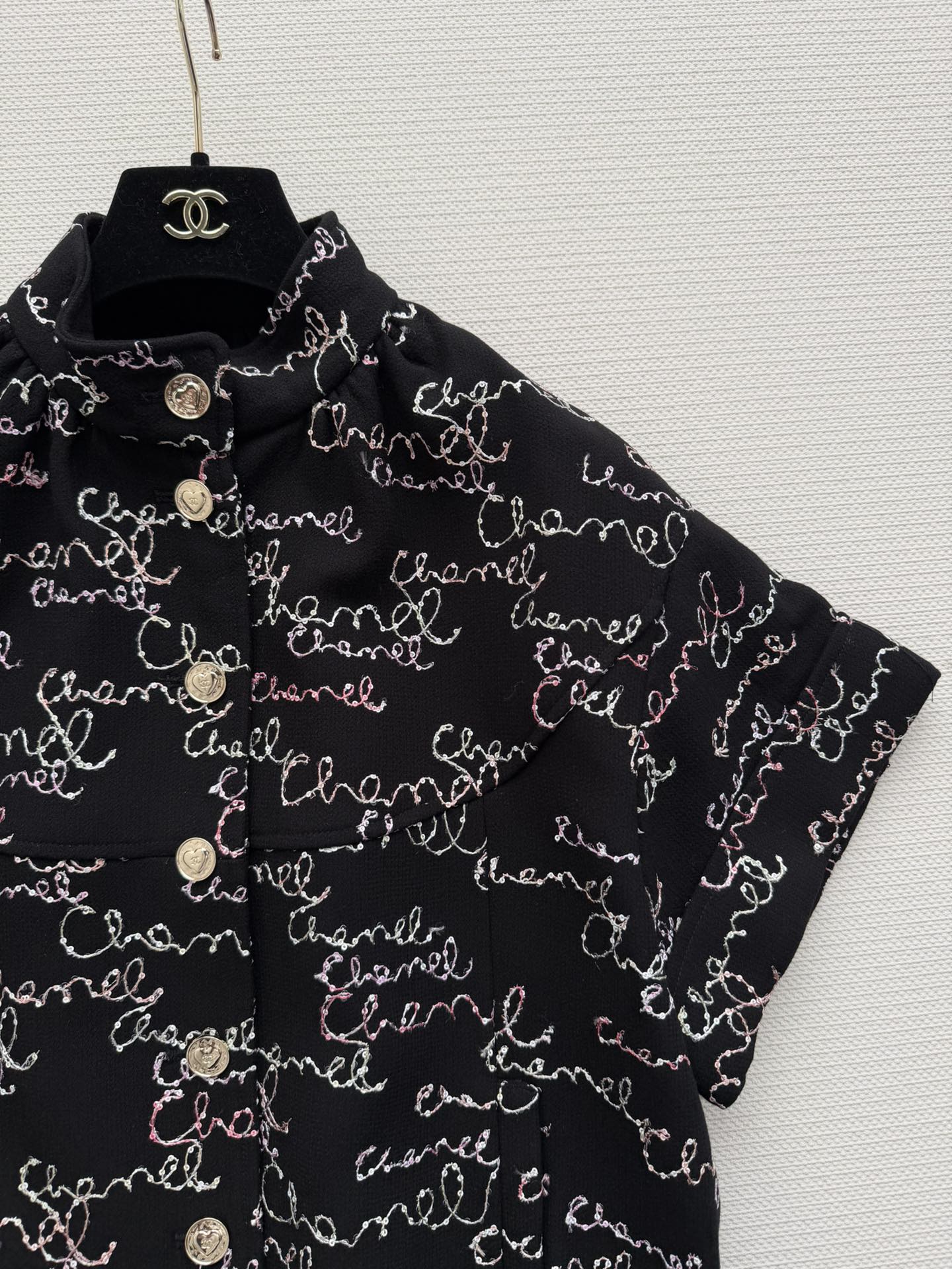 CHANEL 26S SHORT-SLEEVE JACKET 774