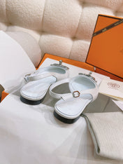 HM 26S INNOCENTE SLINGBACK IN WHITE CALFSKIN SILVER HARDWARE