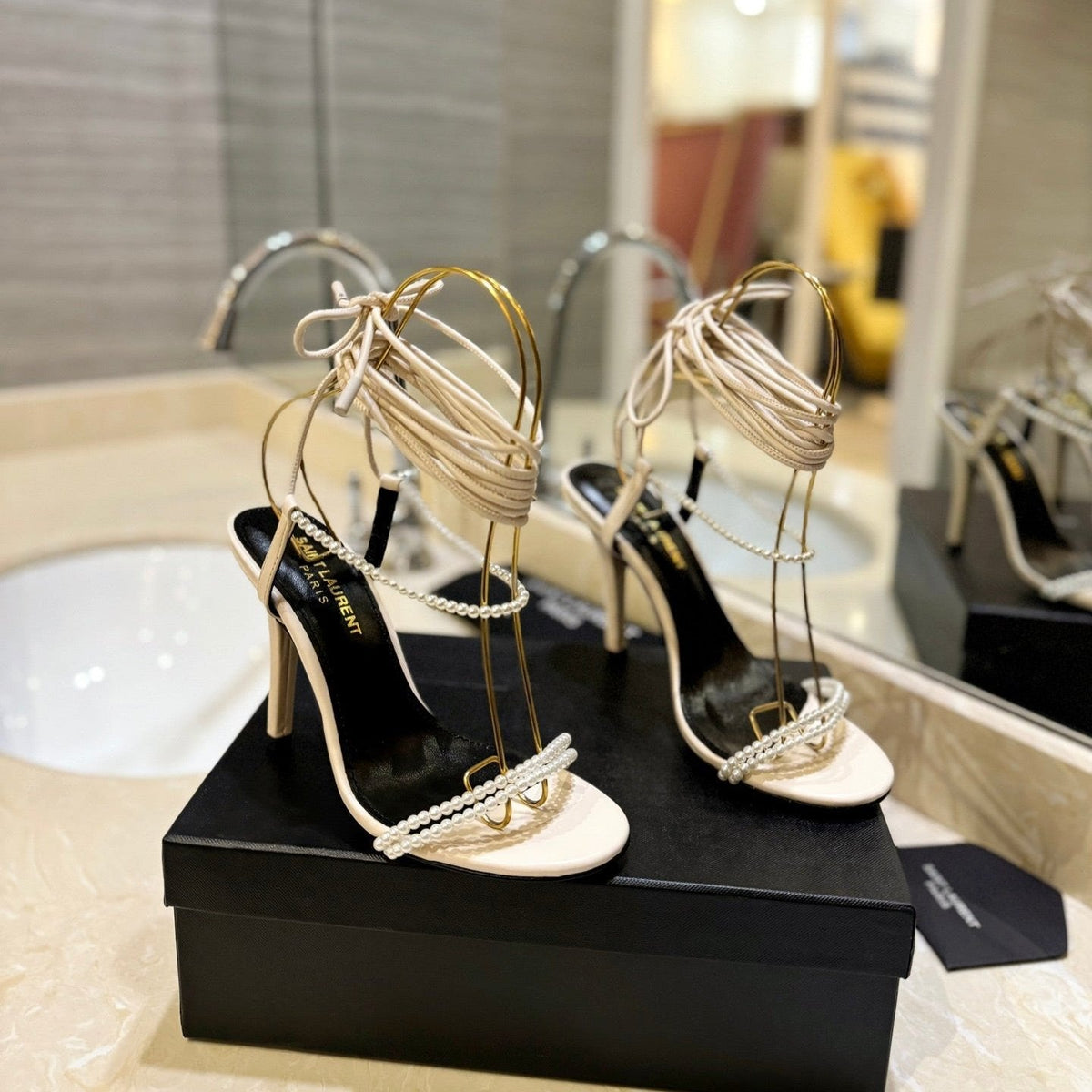 SL PEARL HIGH HEEL SANDALS CREAM CALFSKIN