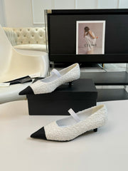 CC MARY JANE IN WHITE TWEED AND BLACK SATIN
