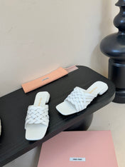 MIUMIU 26S IVETTE WOVEN SLIDE SANDALS IN WHITE CALFSKIN
