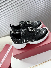 VIV' ON THE RUN SNEAKERS IN BLACK PATENT CALFSKIN AND FABRIC