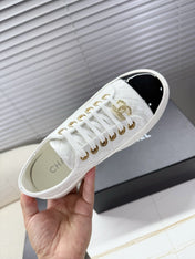 CHANEL 25S TRAINERS WHITE AND BLACK 35MM IN CALFSKIN