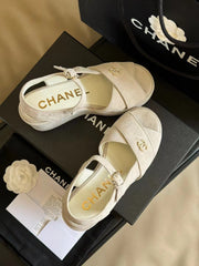 CC CLASSIC WEDGE SANDALS IN WHITE LAMBSKIN SUEDE