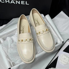 CC LOAFERS WHITE QUILTED CALFSKIN
